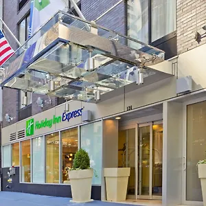 Hotel Express - Street By Ihg ***